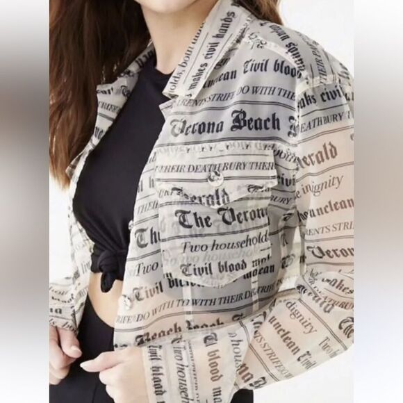 Forever 21 Tops - 🎉5 for $45🎉NWT Forever 21 Rome & Juliet Top Blouse Size 0X News Paper Print